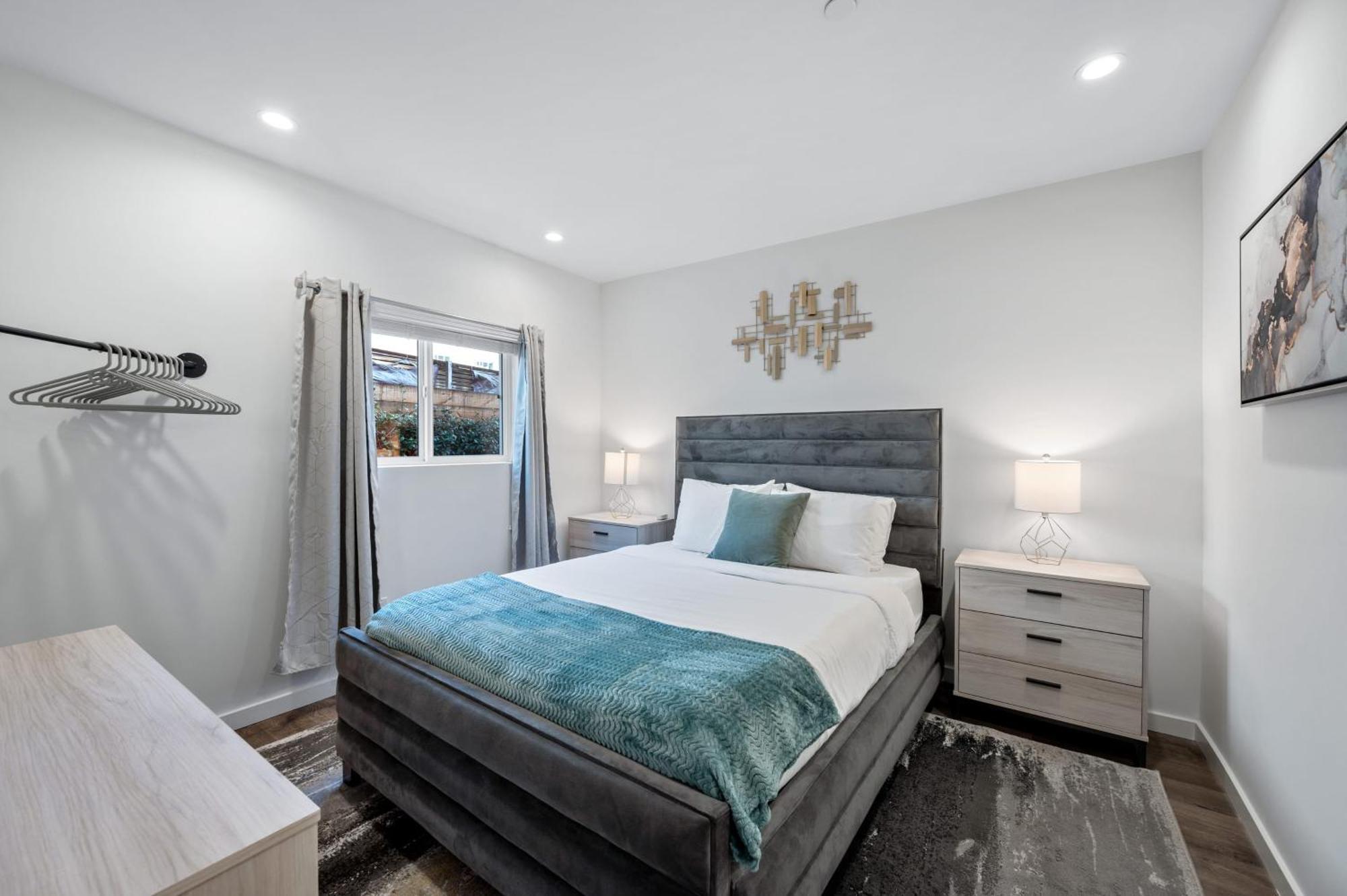 Art Deco By Avantstay 1920S Remodeled Bungalow Open Layout Courtyard Los Angeles Exterior photo